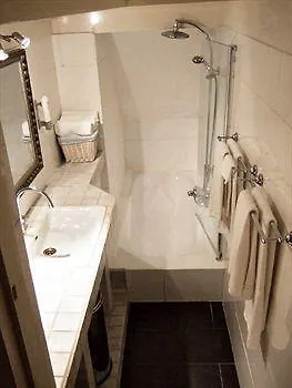 Lovely Canal Apartment *