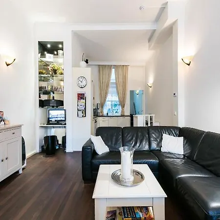 Lovely Canal Apartamento *