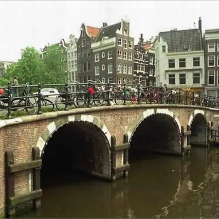 Apartment Lovely Canal Amsterdam